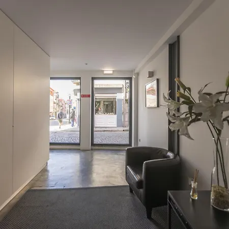 Apartment New!central W/ Sunny Terrace - 9 Min Walk Trindade Porto