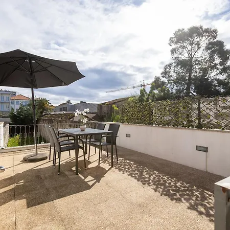 Apartment New!central W/ Sunny Terrace - 9 Min Walk Trindade Porto
