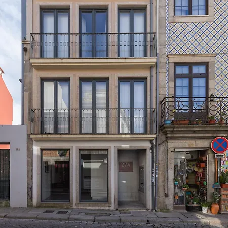 New!central W/ Sunny Terrace - 9 Min Walk Trindade